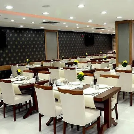 Cinarpark Hotel 3*