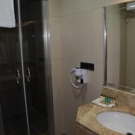 Hotel Cinarpark 3*