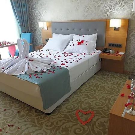 Cinarpark Hotel Korfez